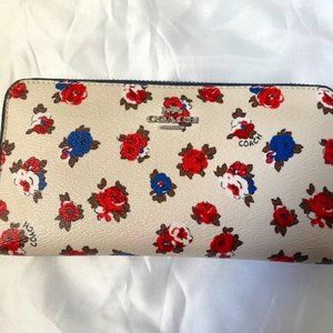 Coach Wallet-Zip Around